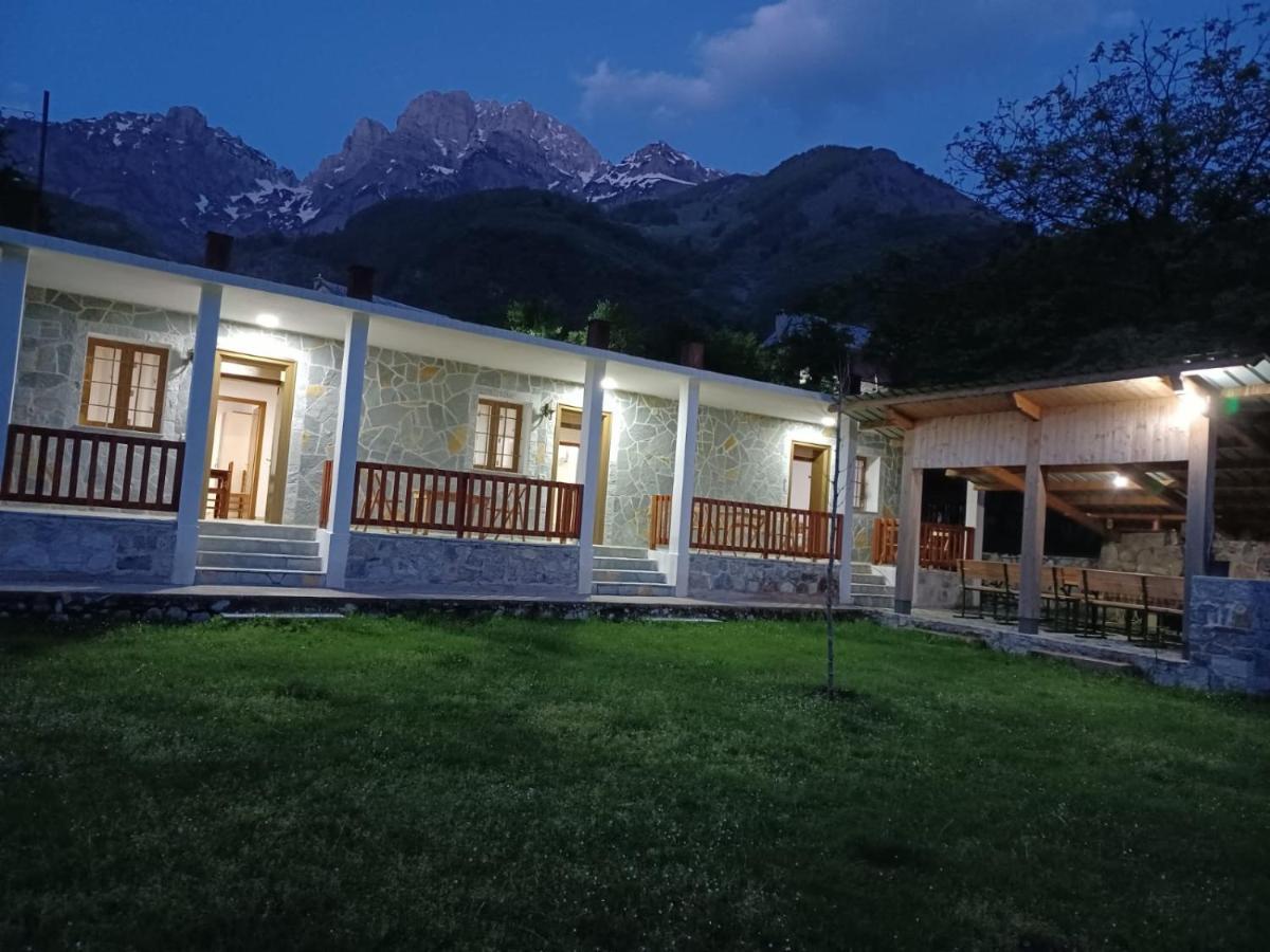 Buni Shqipes Villa Theth Eksteriør billede